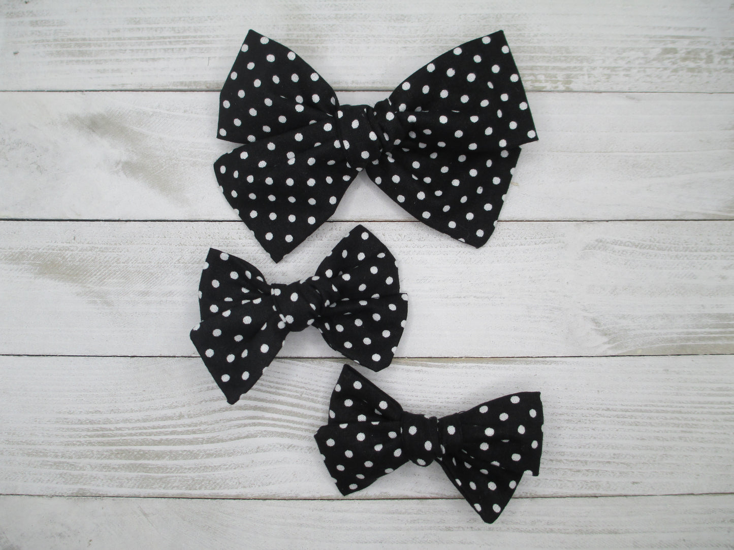 Black Dotted Hairbow