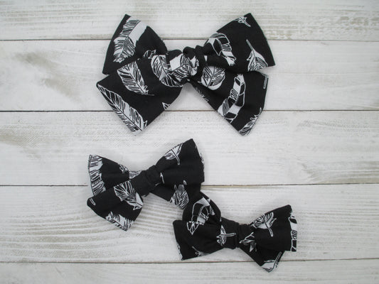 Black Feather Hairbow