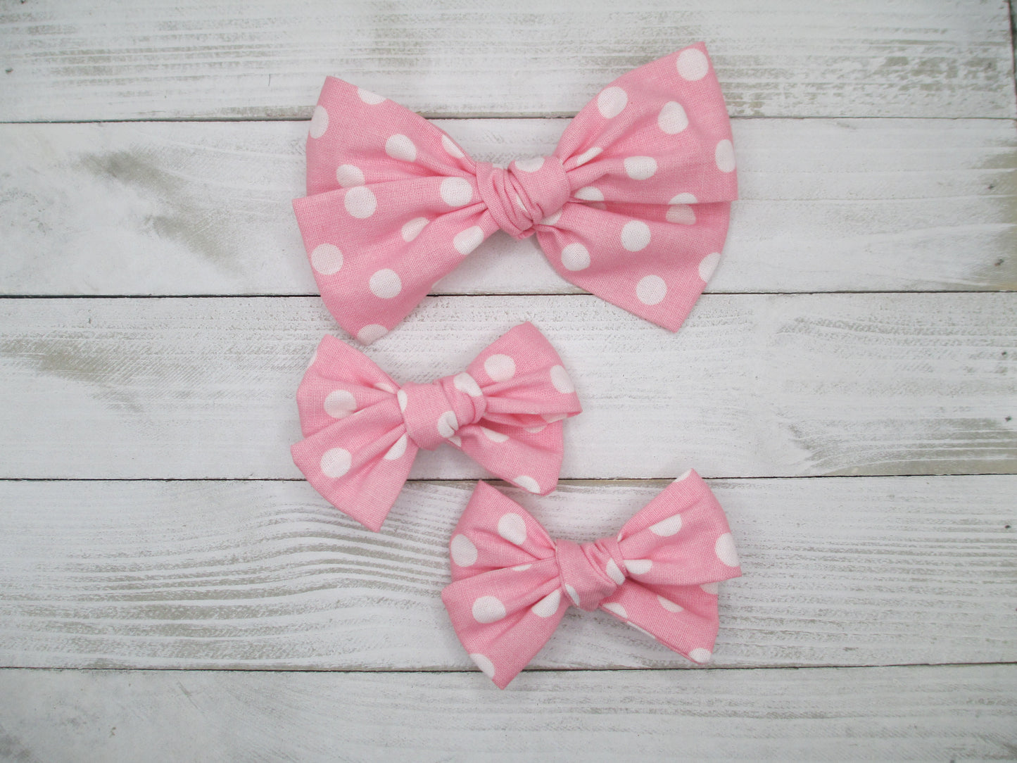 Pink and White Dotted Hairbow